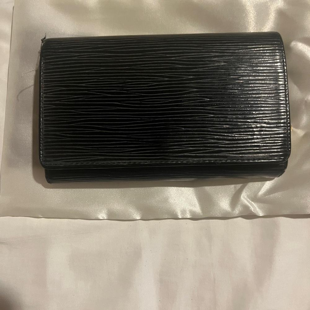 Louis Vuitton Black Wallet Textured Leather Compact Design